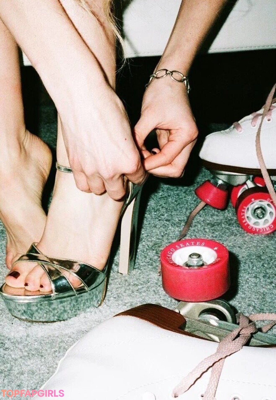 Foto desnuda filtrada de OnlyFans de Kiernan Shipka #932 Foto desnuda filtrada de OnlyFans de Kiernan Shipka #932