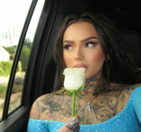 Zhavia