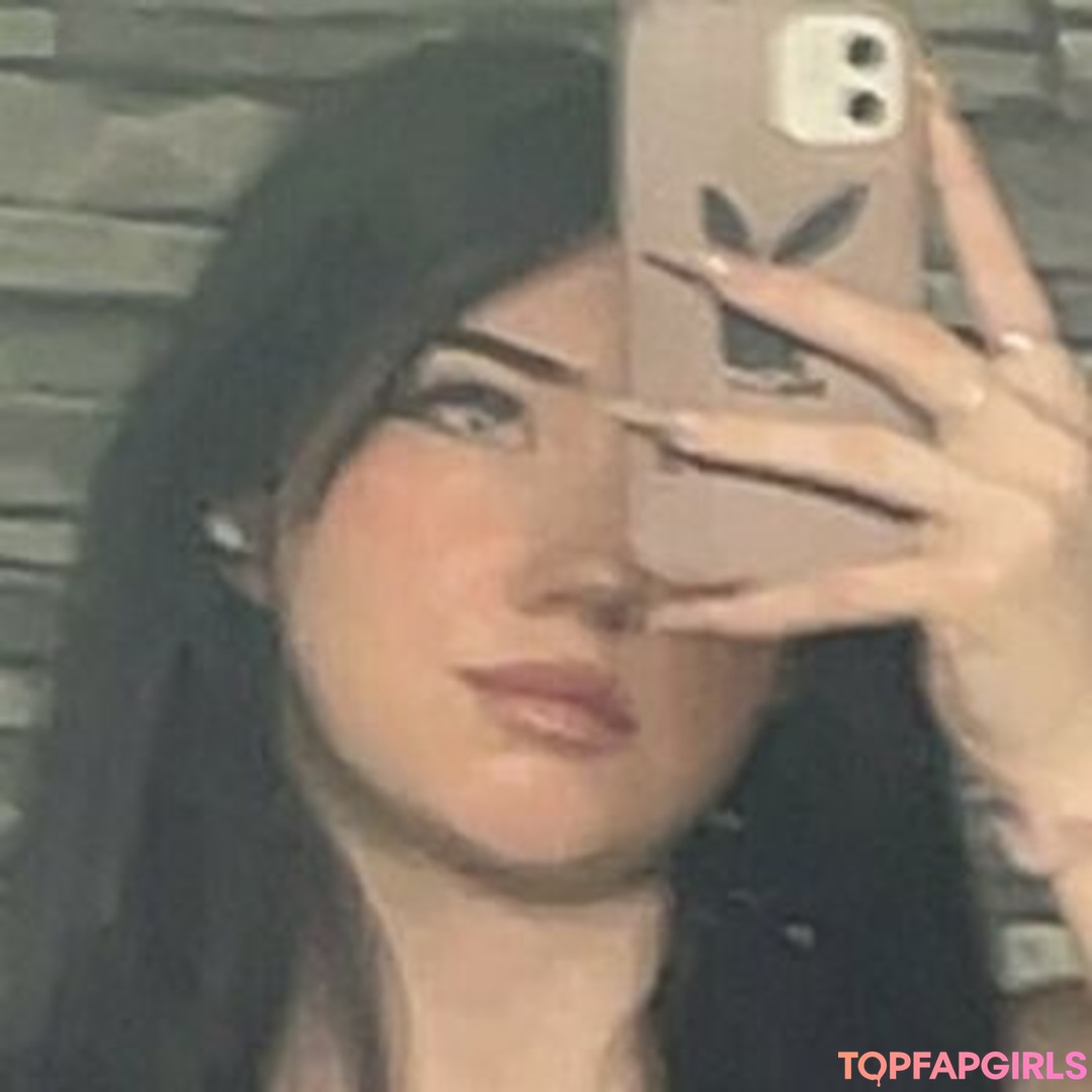 Foto desnuda filtrada de OnlyFans de Layla Dream #12 Foto desnuda filtrada de OnlyFans de Layla Dream #12