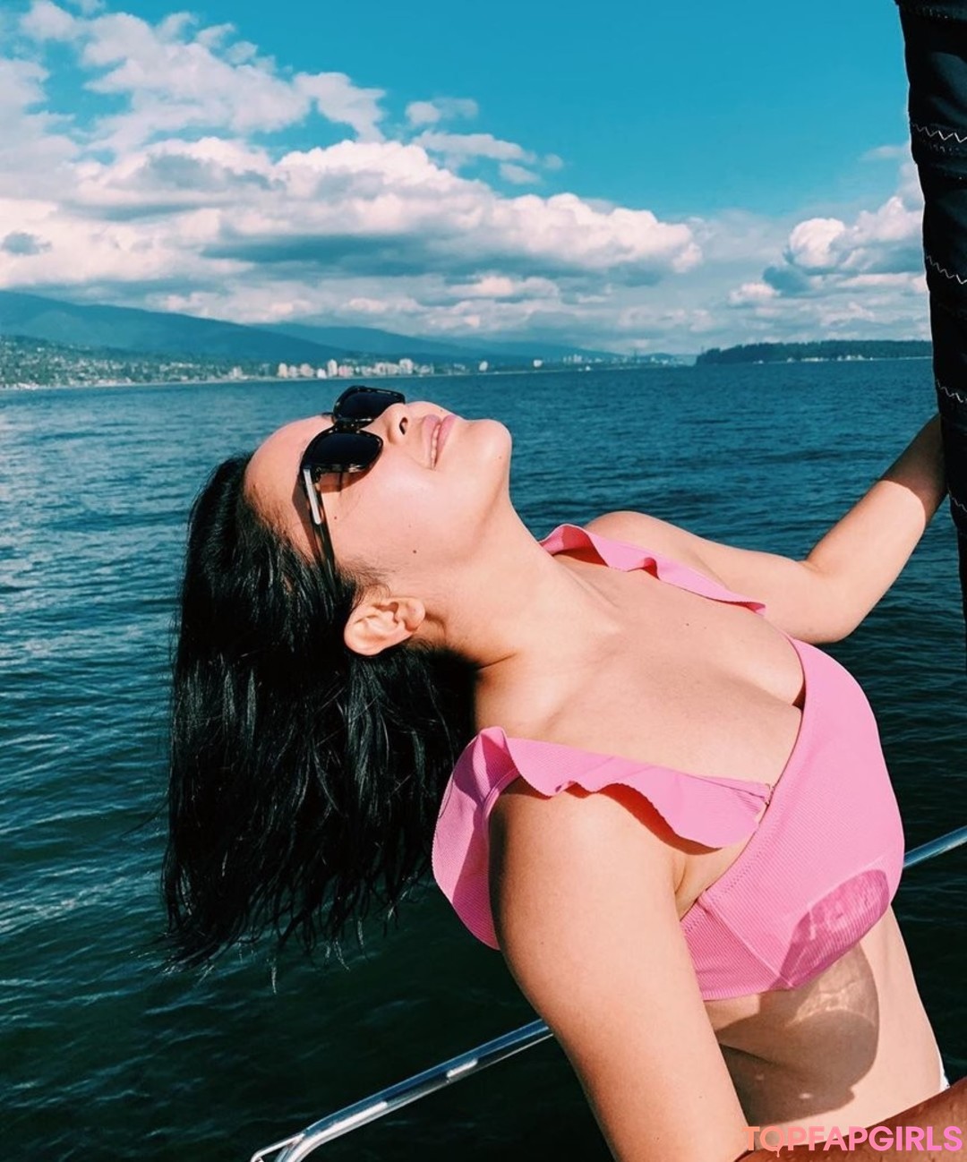 Foto desnuda filtrada de OnlyFans de Lana Condor #14 Foto desnuda filtrada de OnlyFans de Lana Condor #14