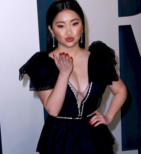Foto desnuda filtrada de OnlyFans de Lana Condor
