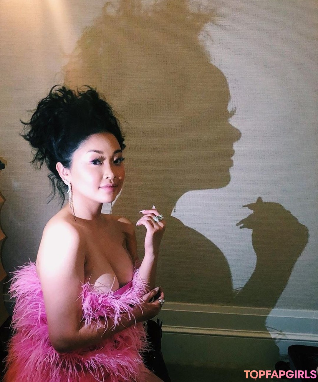 Foto desnuda filtrada de OnlyFans de Lana Condor #33 Foto desnuda filtrada de OnlyFans de Lana Condor #33