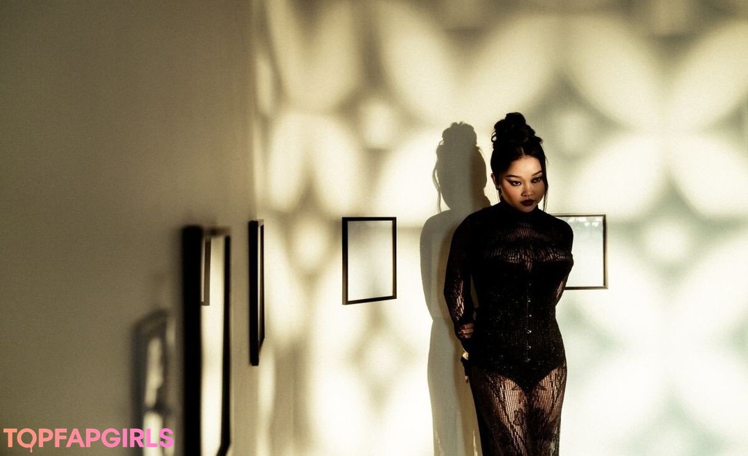 Foto desnuda filtrada de OnlyFans de Lana Condor #73 Foto desnuda filtrada de OnlyFans de Lana Condor #73