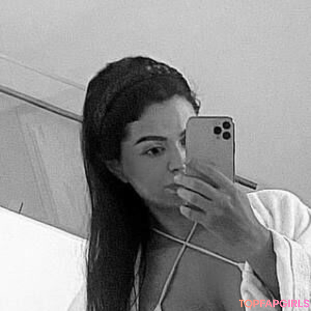 Foto desnuda filtrada de OnlyFans de Miranowhere #2 Foto desnuda filtrada de OnlyFans de Miranowhere #2