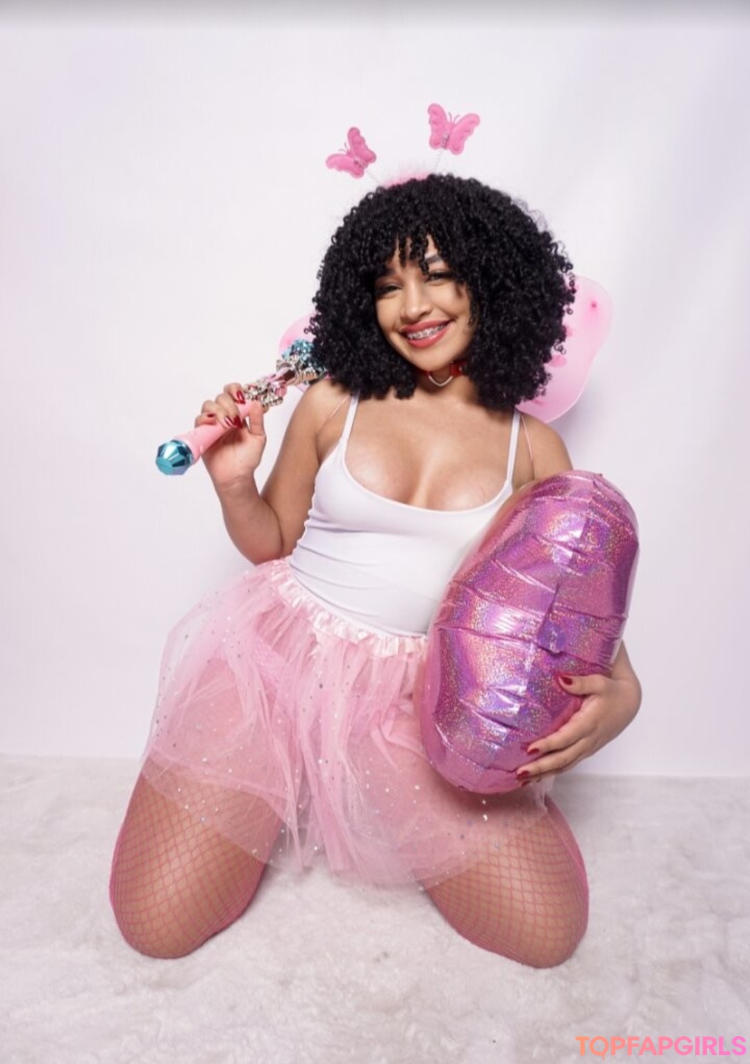 Foto desnuda filtrada de OnlyFans de Marycuriell #57 Foto desnuda filtrada de OnlyFans de Marycuriell #57