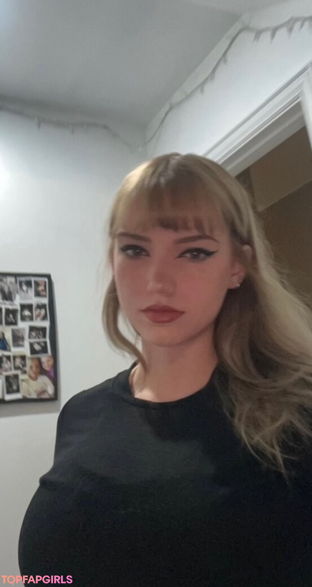 Foto desnuda filtrada de OnlyFans de Mikahhlynn #32 Foto desnuda filtrada de OnlyFans de Mikahhlynn #32