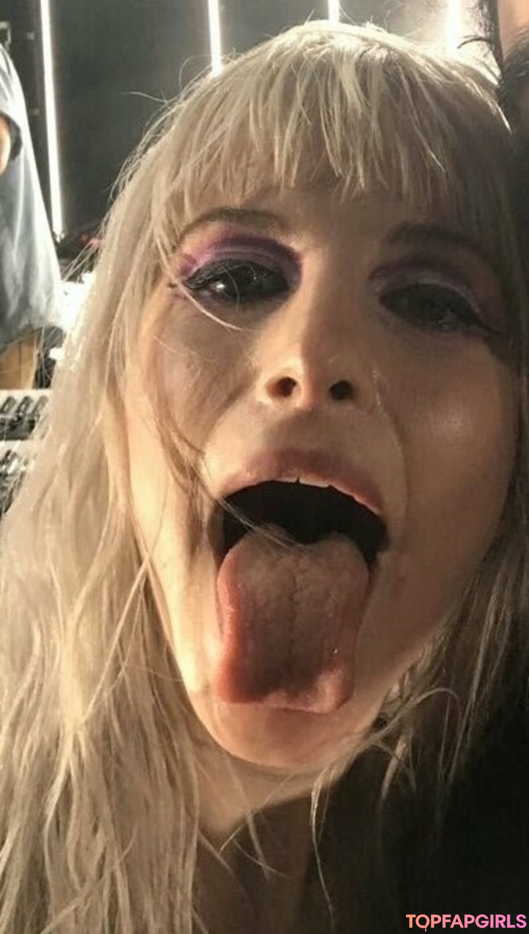 Foto desnuda filtrada de OnlyFans de Hayley Williams #207 Foto desnuda filtrada de OnlyFans de Hayley Williams #207