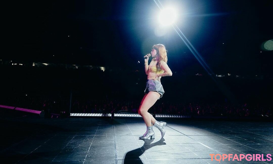 Foto desnuda filtrada de OnlyFans de Hayley Williams #263 Foto desnuda filtrada de OnlyFans de Hayley Williams #263