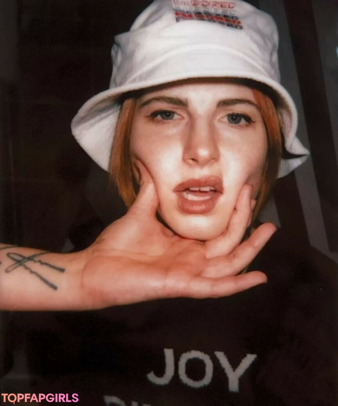 Foto desnuda filtrada de OnlyFans de Hayley Williams #287 Foto desnuda filtrada de OnlyFans de Hayley Williams #287