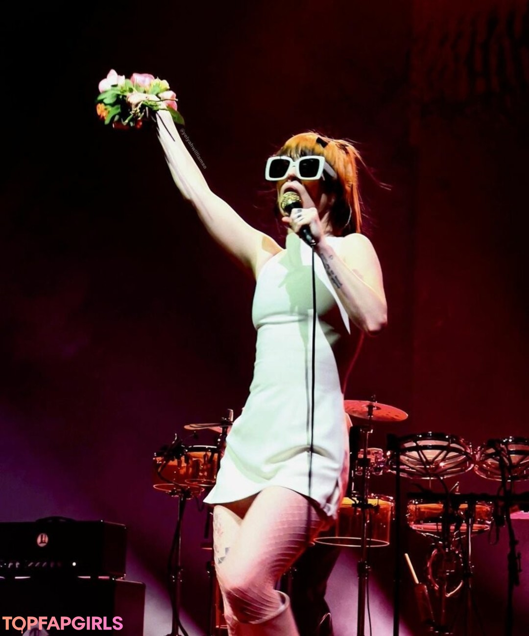 Foto desnuda filtrada de OnlyFans de Hayley Williams #293 Foto desnuda filtrada de OnlyFans de Hayley Williams #293