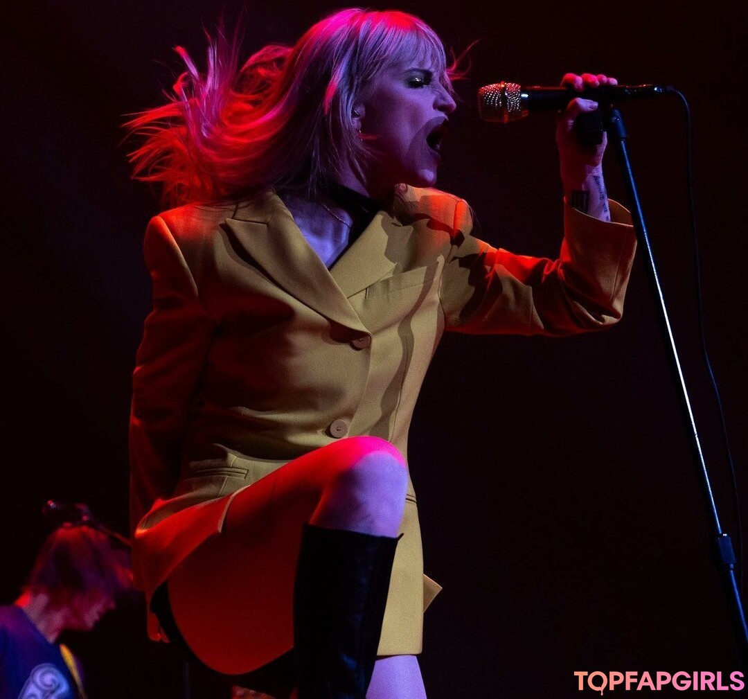 Foto desnuda filtrada de OnlyFans de Hayley Williams #466 Foto desnuda filtrada de OnlyFans de Hayley Williams #466