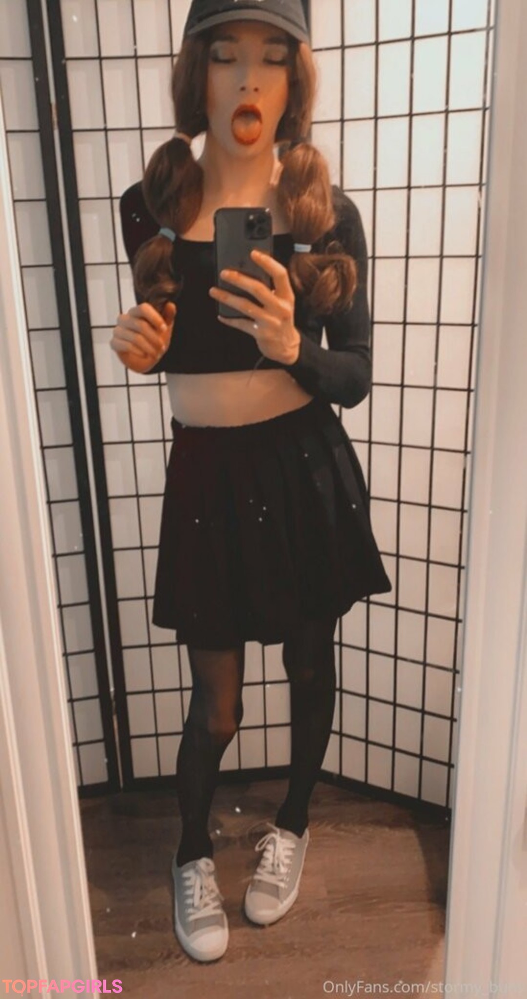 Foto desnuda filtrada de OnlyFans de Stormybuns #65 Foto desnuda filtrada de OnlyFans de Stormybuns #65