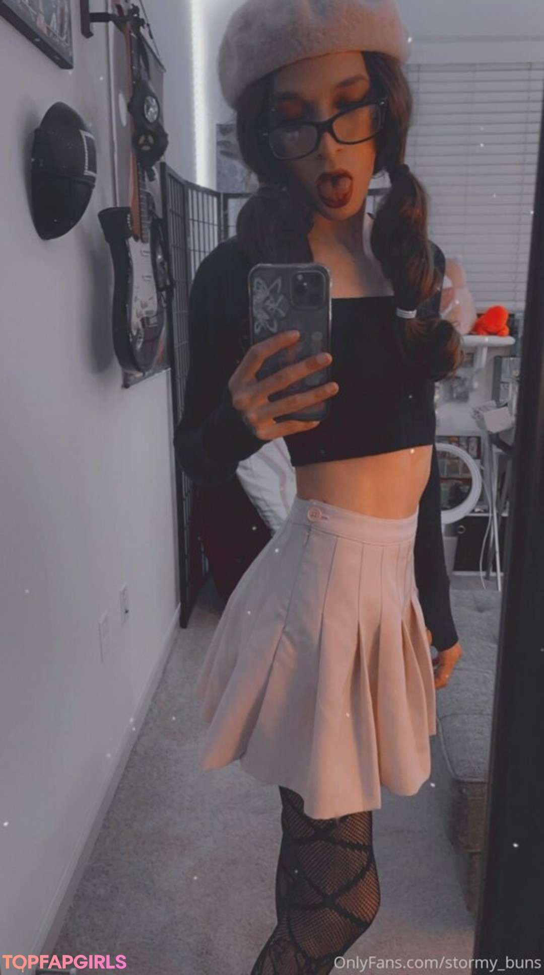 Foto desnuda filtrada de OnlyFans de Stormybuns #90 Foto desnuda filtrada de OnlyFans de Stormybuns #90
