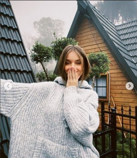 Anna Zak