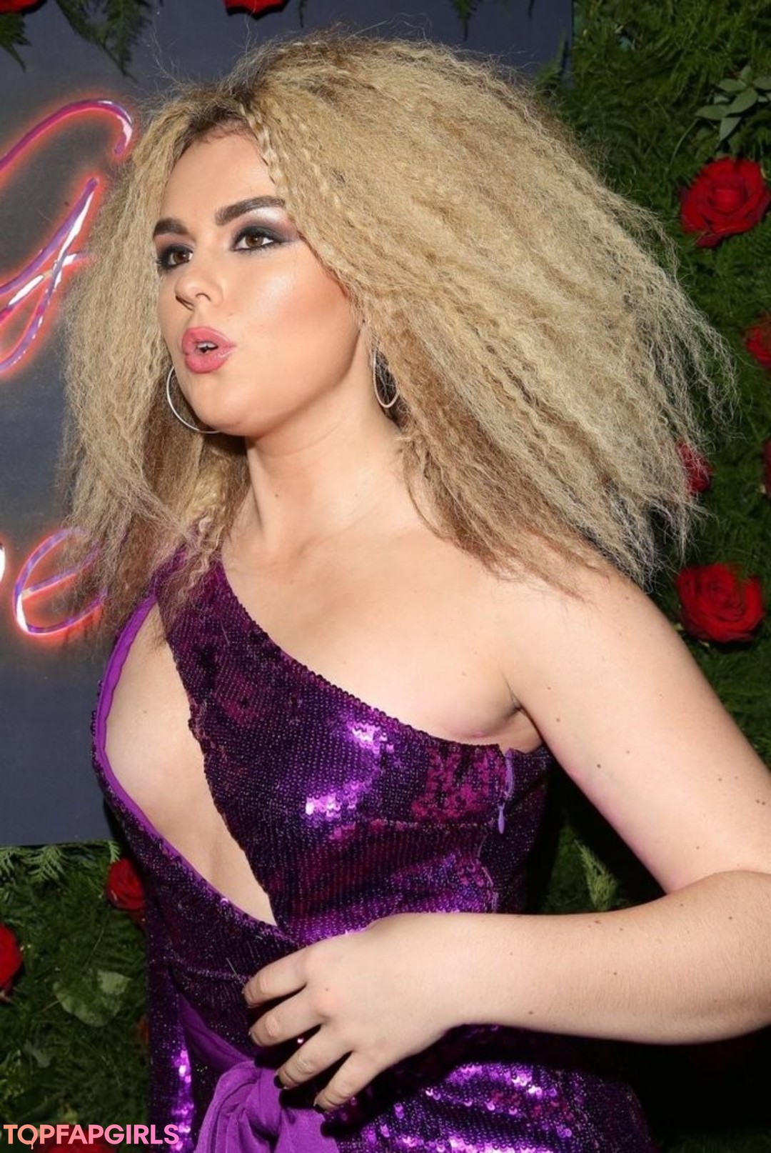 Foto desnuda filtrada de OnlyFans de Tallia Storm #121 Foto desnuda filtrada de OnlyFans de Tallia Storm #121