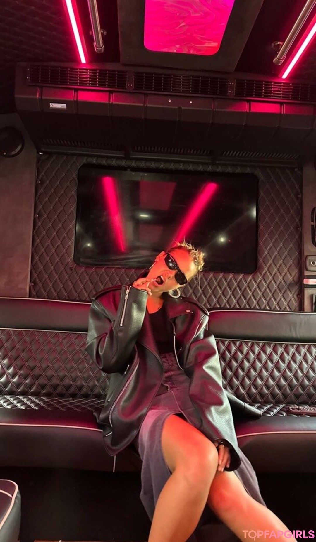 Foto desnuda filtrada de OnlyFans de Olivia Ponton #825 Foto desnuda filtrada de OnlyFans de Olivia Ponton #825