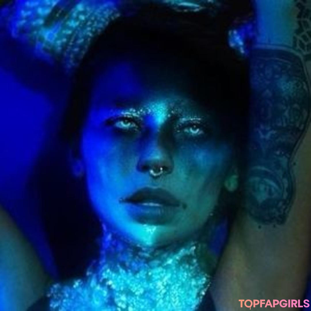 Foto desnuda filtrada de OnlyFans de Fishball Suicide #3 Foto desnuda filtrada de OnlyFans de Fishball Suicide #3