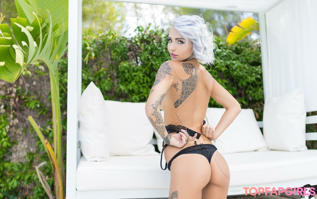 Foto desnuda filtrada de OnlyFans de Fishball Suicide #553 Foto desnuda filtrada de OnlyFans de Fishball Suicide #553