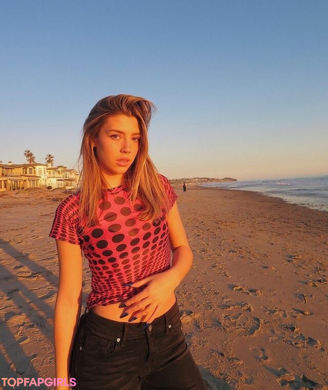 Foto desnuda filtrada de OnlyFans de Sissy Sheridan #133 Foto desnuda filtrada de OnlyFans de Sissy Sheridan #133