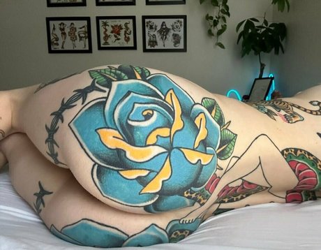 Foto desnuda filtrada de OnlyFans de Goddessloveless