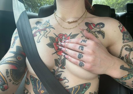 Goddessloveless