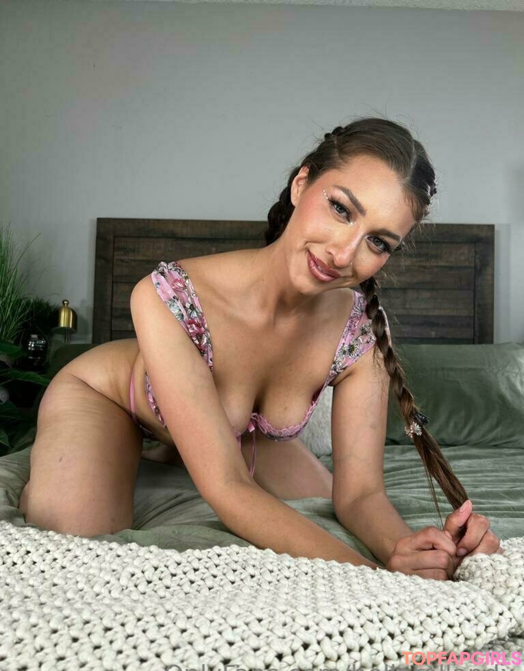 Foto desnuda filtrada de OnlyFans de Bellarollandx #147 Foto desnuda filtrada de OnlyFans de Bellarollandx #147