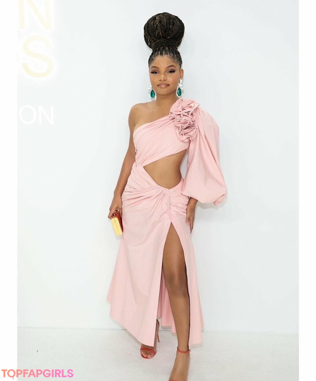 Foto desnuda filtrada de OnlyFans de Halle Bailey #78 Foto desnuda filtrada de OnlyFans de Halle Bailey #78