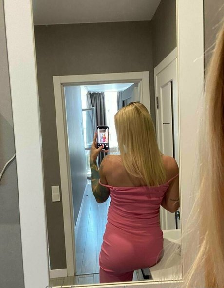 Foto desnuda filtrada de OnlyFans de Jennyeyrejenny