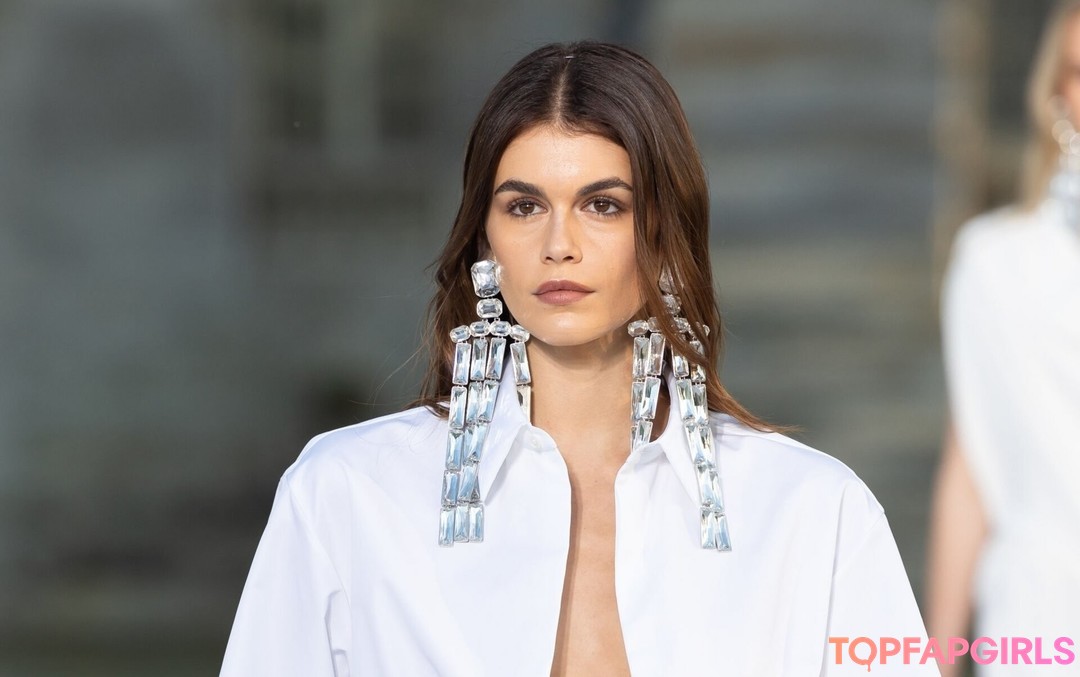 Foto desnuda filtrada de OnlyFans de Kaia Gerber #199 Foto desnuda filtrada de OnlyFans de Kaia Gerber #199
