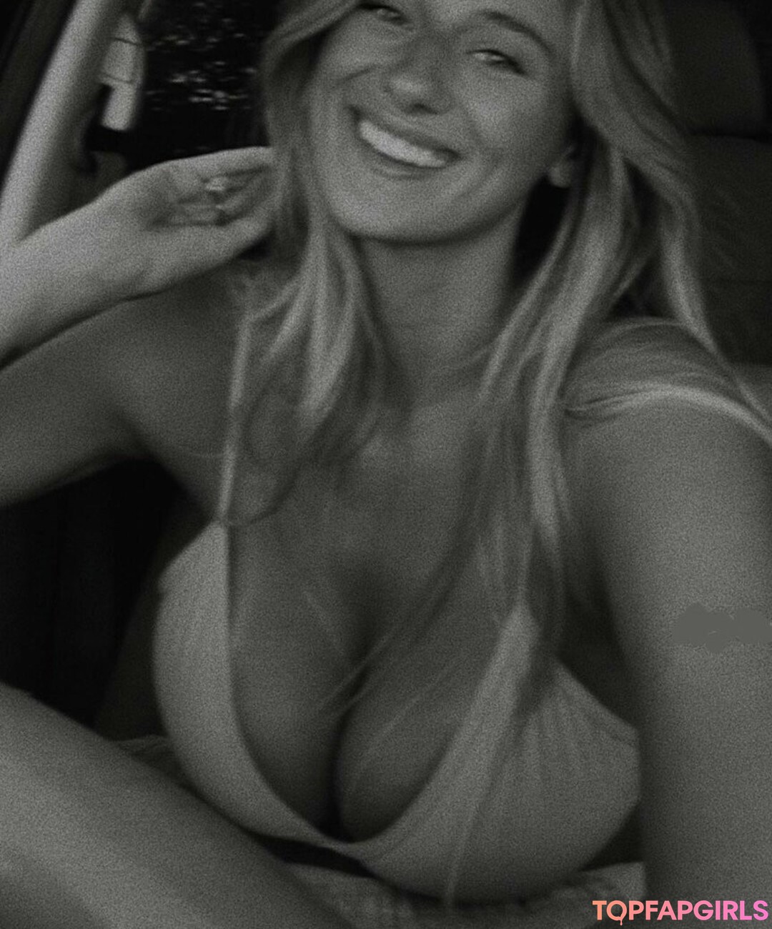 Foto desnuda filtrada de OnlyFans de Hadelinemope #104 Foto desnuda filtrada de OnlyFans de Hadelinemope #104