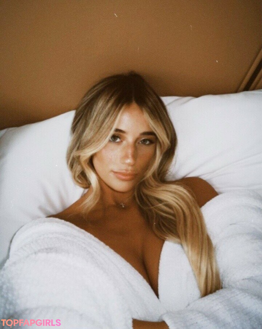 Foto desnuda filtrada de OnlyFans de Hadelinemope #218 Foto desnuda filtrada de OnlyFans de Hadelinemope #218