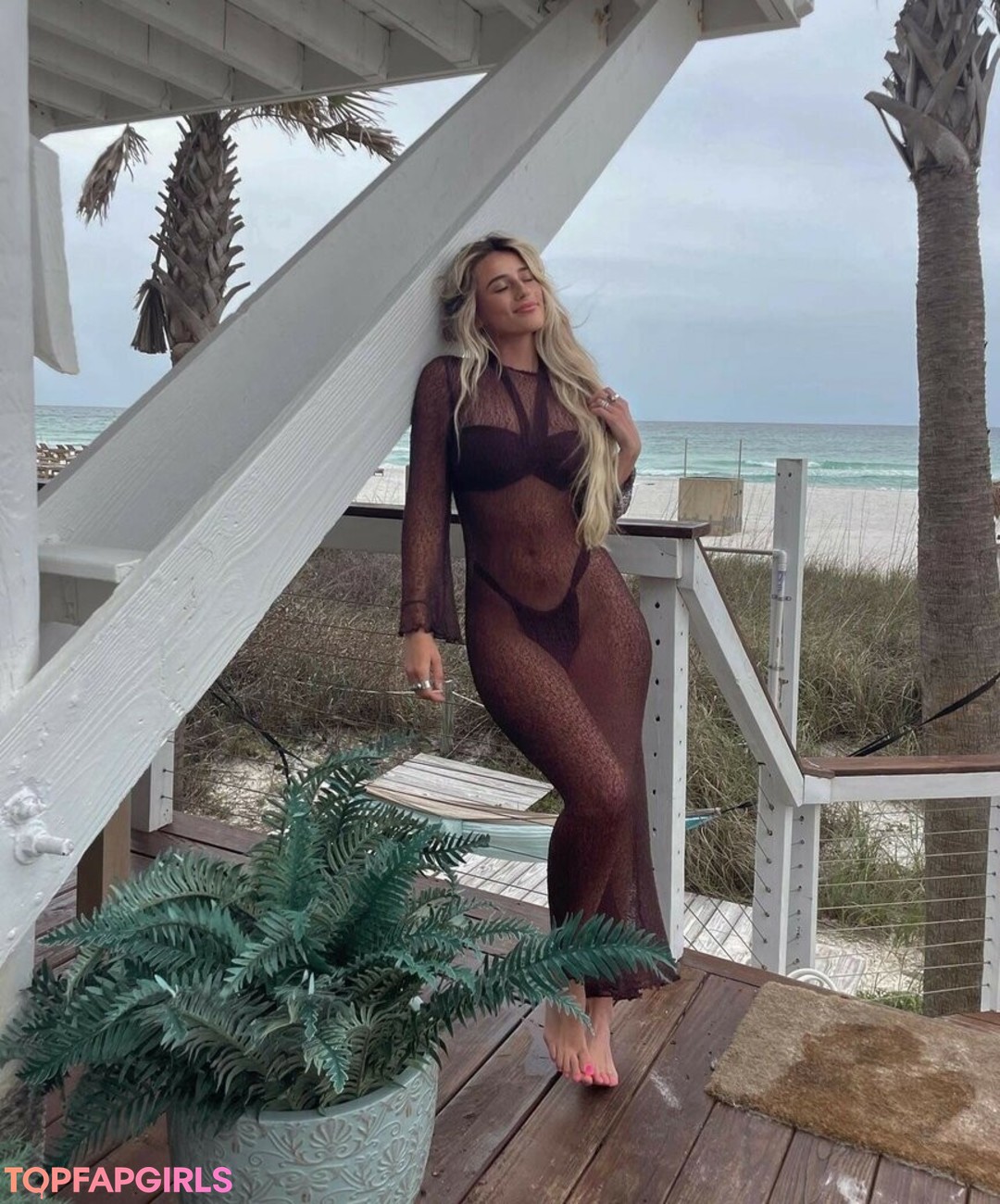 Foto desnuda filtrada de OnlyFans de Hadelinemope #255 Foto desnuda filtrada de OnlyFans de Hadelinemope #255