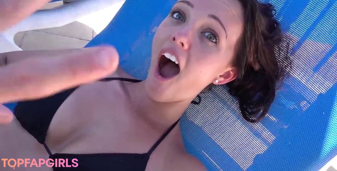 Foto desnuda filtrada de OnlyFans de Brittney Atwood #131 Foto desnuda filtrada de OnlyFans de Brittney Atwood #131