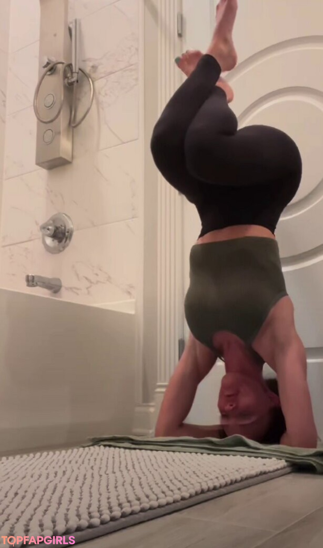 Foto desnuda filtrada de OnlyFans de Brittney Atwood #88 Foto desnuda filtrada de OnlyFans de Brittney Atwood #88