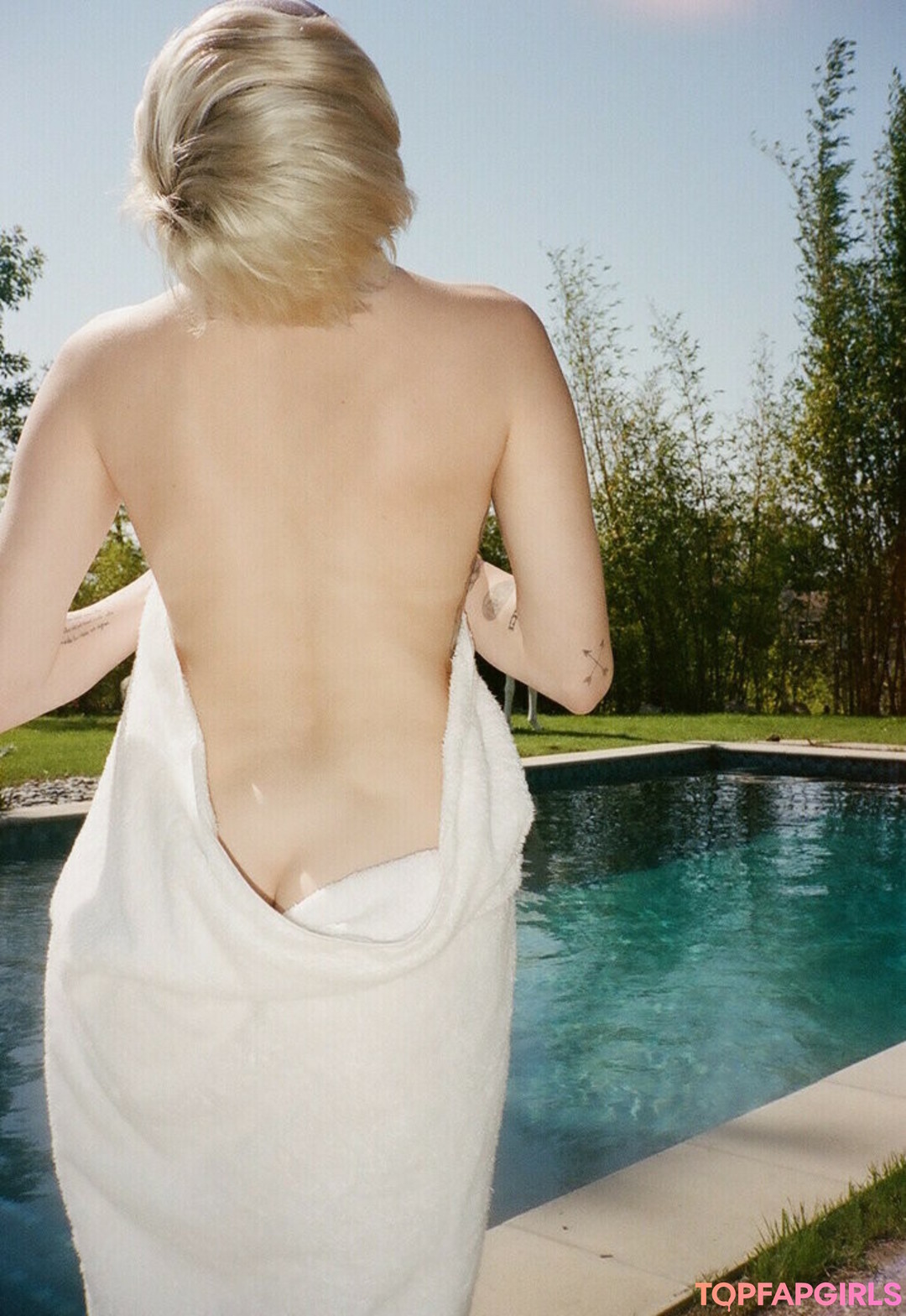 Foto desnuda filtrada de OnlyFans de Miley Cyrus #1097