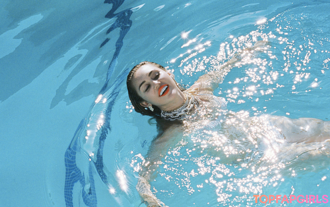 Foto desnuda filtrada de OnlyFans de Miley Cyrus #1153 Foto desnuda filtrada de OnlyFans de Miley Cyrus #1153