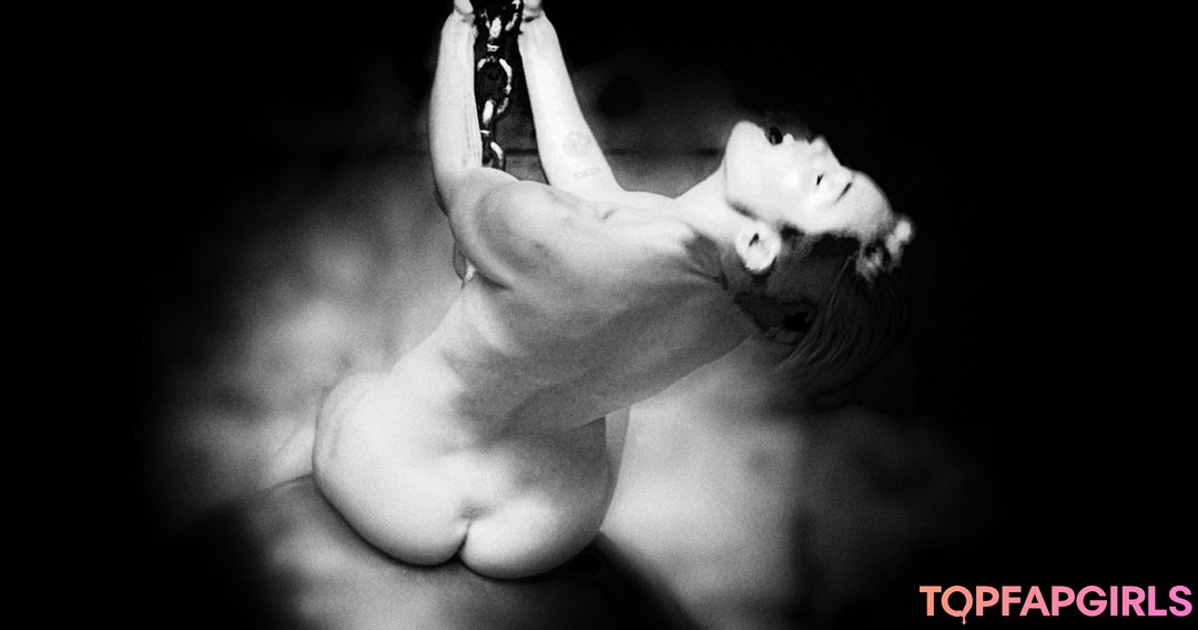 Foto desnuda filtrada de OnlyFans de Miley Cyrus #1641 Foto desnuda filtrada de OnlyFans de Miley Cyrus #1641