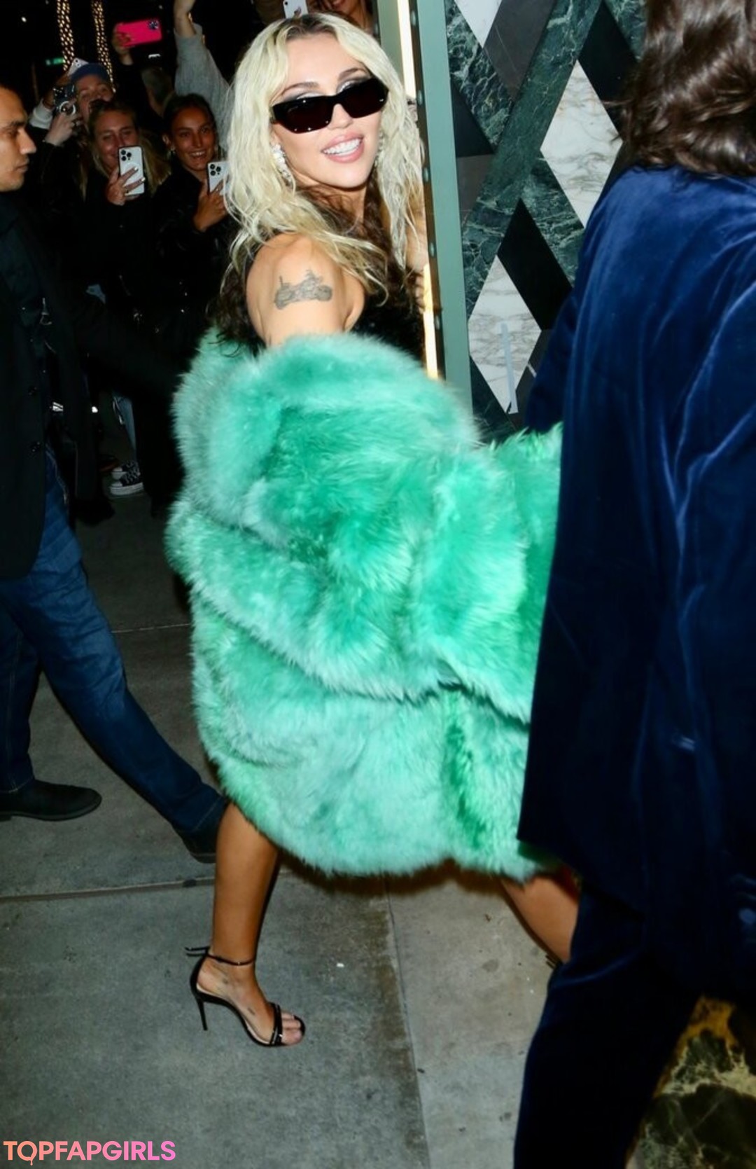 Foto desnuda filtrada de OnlyFans de Miley Cyrus #2023 Foto desnuda filtrada de OnlyFans de Miley Cyrus #2023