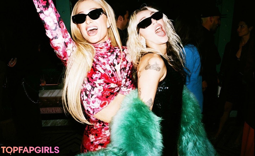 Foto desnuda filtrada de OnlyFans de Miley Cyrus #2041 Foto desnuda filtrada de OnlyFans de Miley Cyrus #2041