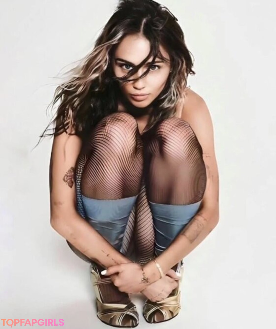 Foto desnuda filtrada de OnlyFans de Miley Cyrus #2165 Foto desnuda filtrada de OnlyFans de Miley Cyrus #2165