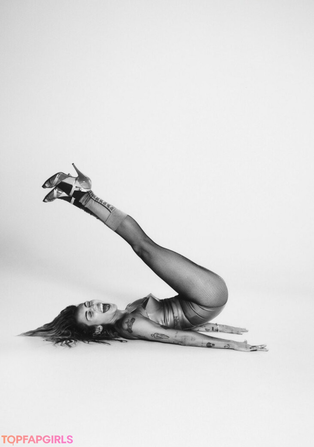 Foto desnuda filtrada de OnlyFans de Miley Cyrus #2167 Foto desnuda filtrada de OnlyFans de Miley Cyrus #2167