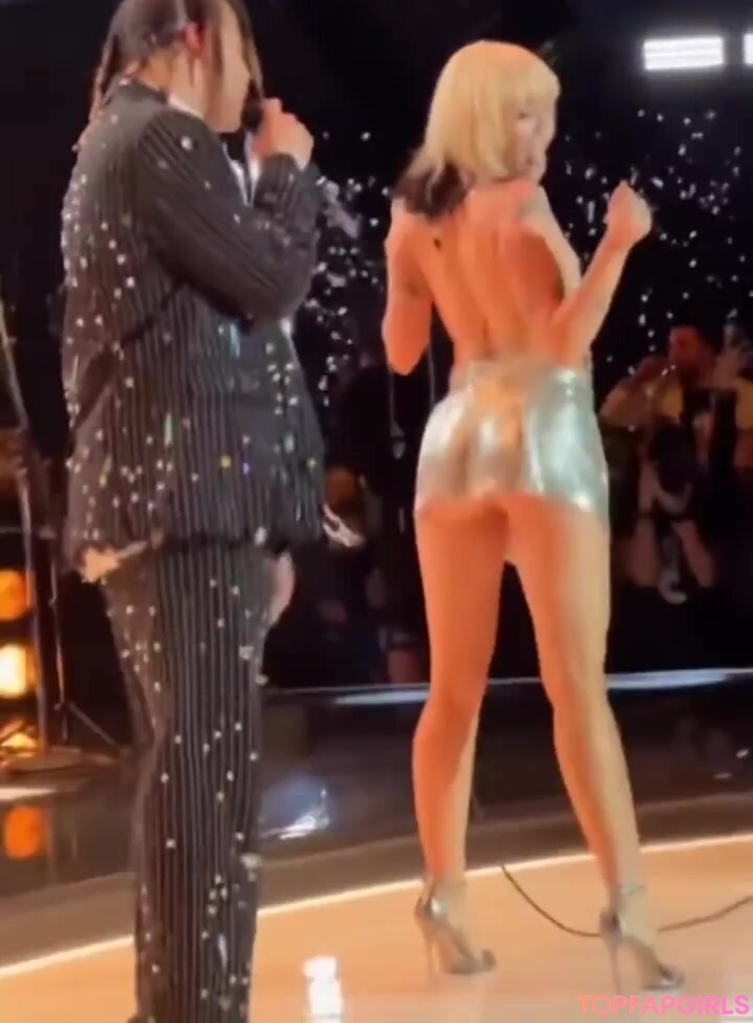 Foto desnuda filtrada de OnlyFans de Miley Cyrus #2171 Foto desnuda filtrada de OnlyFans de Miley Cyrus #2171