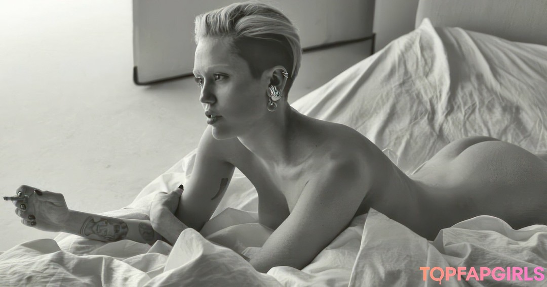 Foto desnuda filtrada de OnlyFans de Miley Cyrus #2291 Foto desnuda filtrada de OnlyFans de Miley Cyrus #2291