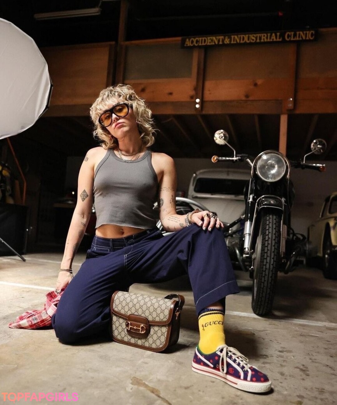 Foto desnuda filtrada de OnlyFans de Miley Cyrus #994 Foto desnuda filtrada de OnlyFans de Miley Cyrus #994