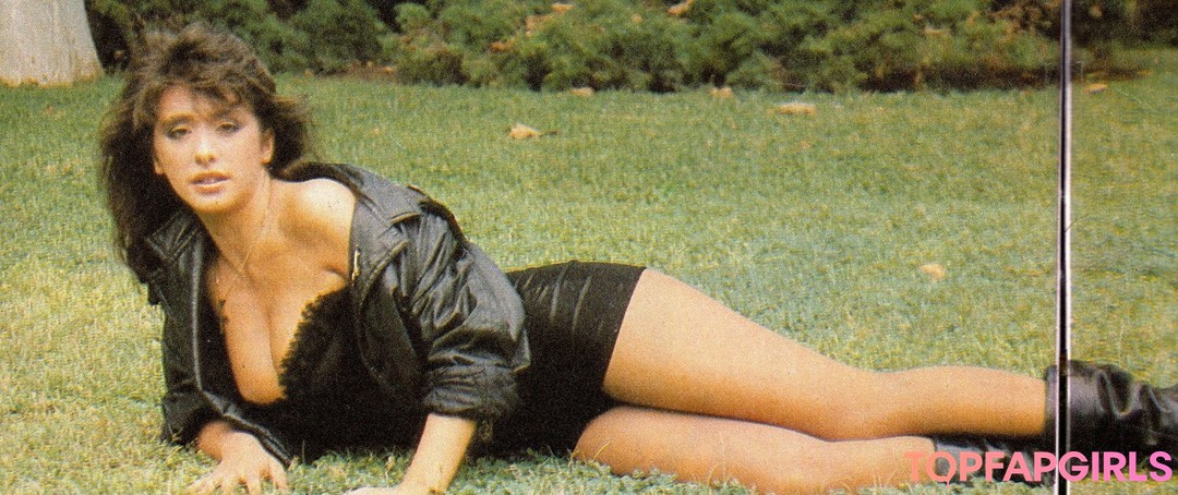 Foto desnuda filtrada de OnlyFans de Sabrina Salerno #1050