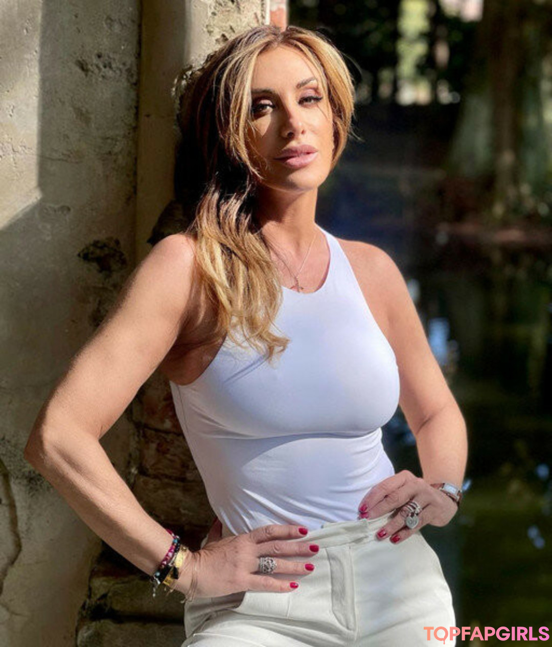 Foto desnuda filtrada de OnlyFans de Sabrina Salerno #1467 Foto desnuda filtrada de OnlyFans de Sabrina Salerno #1467