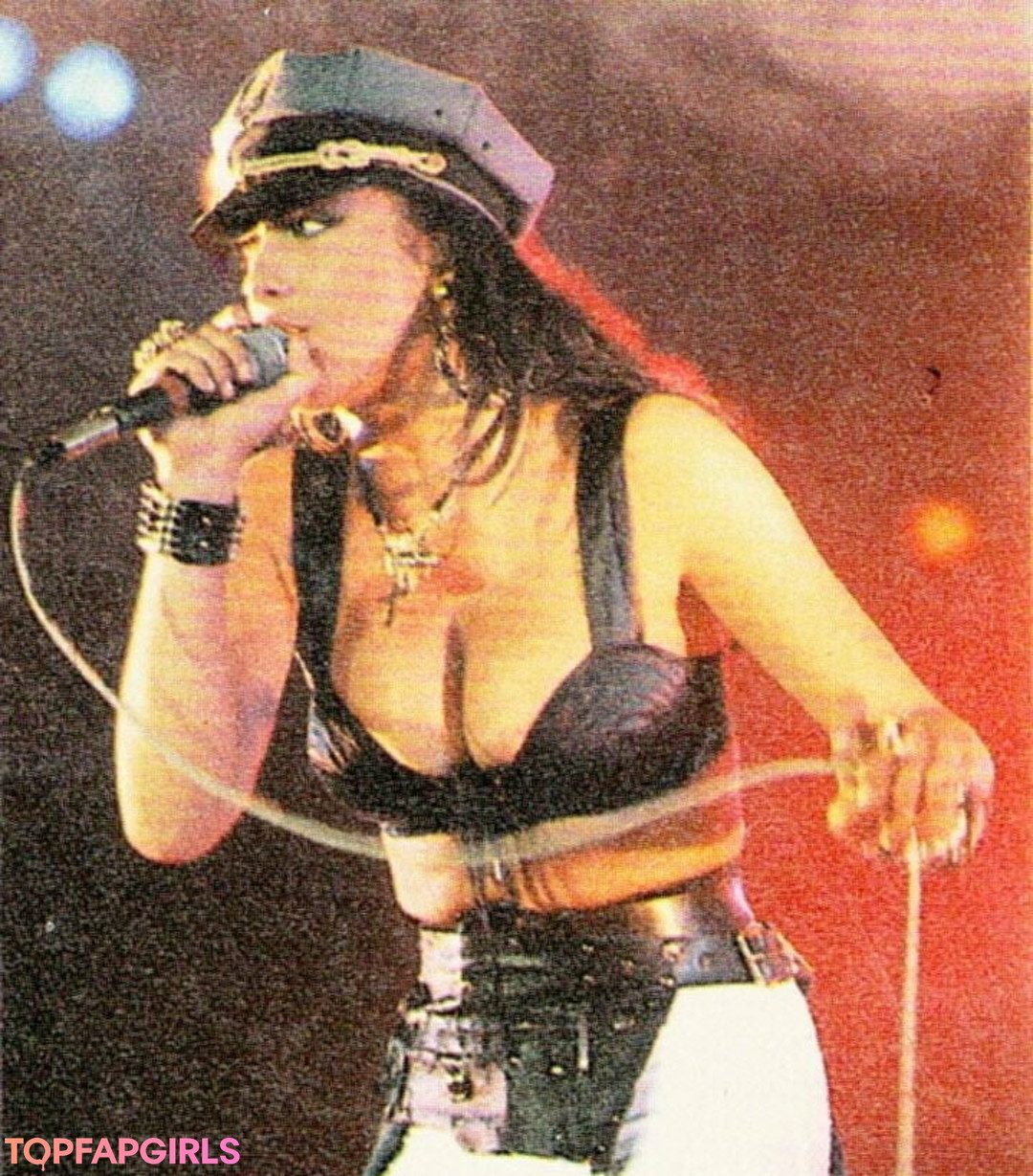 Foto desnuda filtrada de OnlyFans de Sabrina Salerno #1668