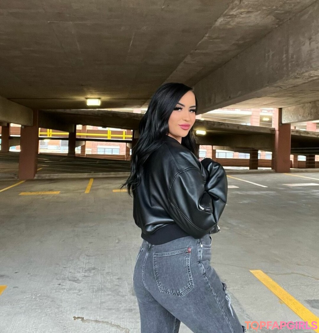 Foto desnuda filtrada de OnlyFans de Yourfutureexwifey #43 Foto desnuda filtrada de OnlyFans de Yourfutureexwifey #43