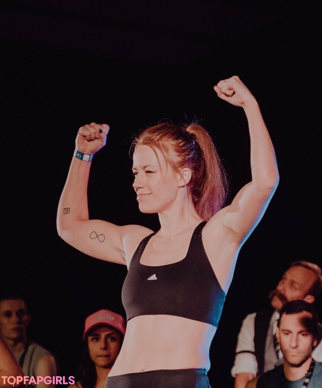Foto desnuda filtrada de OnlyFans de Marisha Ray #131 Foto desnuda filtrada de OnlyFans de Marisha Ray #131