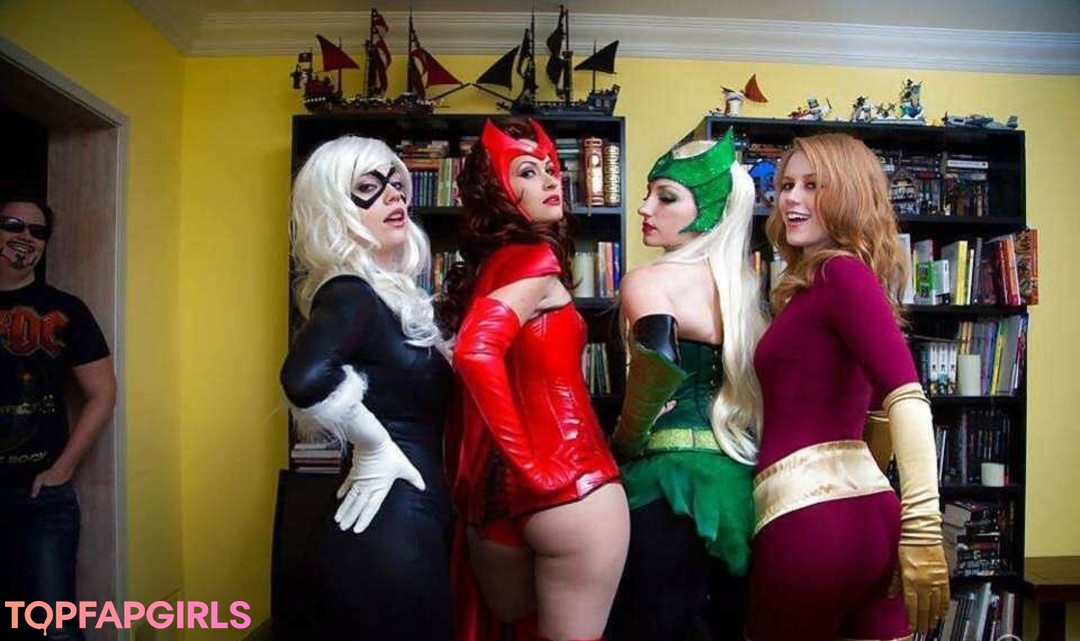 Foto desnuda filtrada de OnlyFans de Marisha Ray #16 Foto desnuda filtrada de OnlyFans de Marisha Ray #16